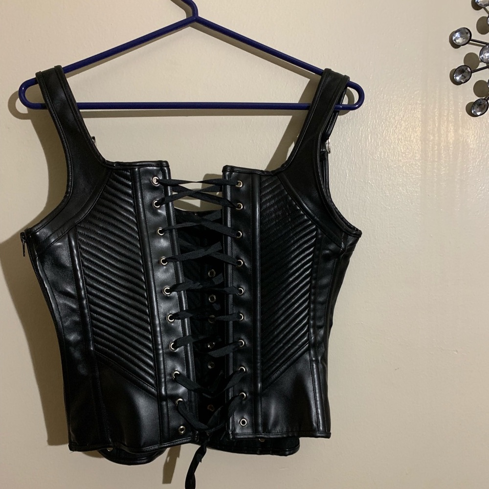Pleather boos-tier - Picture 2 of 2